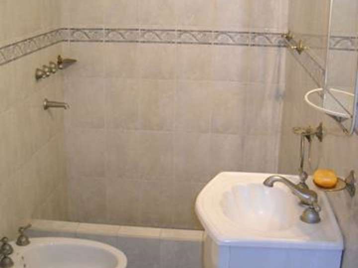 Departamento en venta en Juan Thorne, 910, Buenos Aires