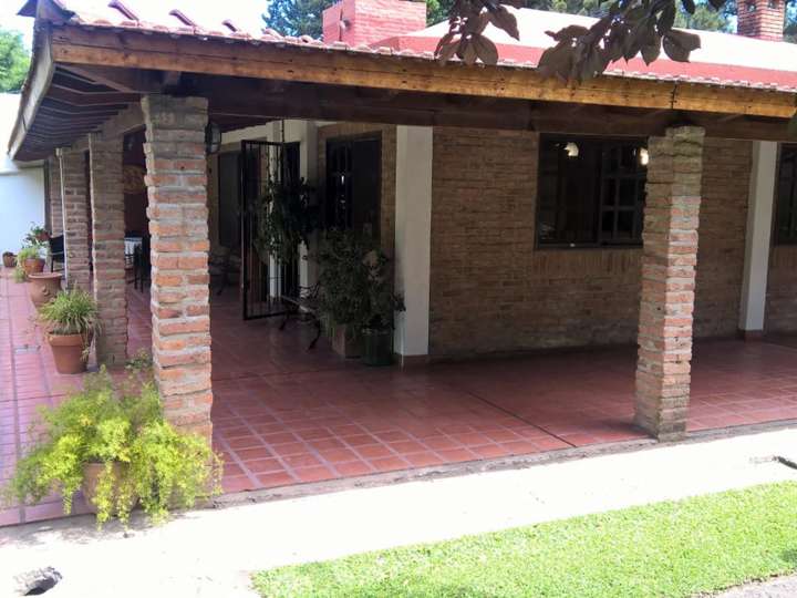 Casa adosada en venta en Cambaceres, Glew