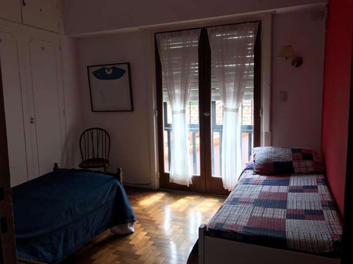 Casa en venta en Diagonal Juan B. Toll y Bernadet, 1637, Adrogué