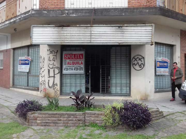 Comercial / Tienda en venta en 51 - República, 7500, José León Suárez