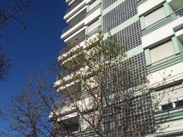 Departamento en venta en Italia, Buenos Aires