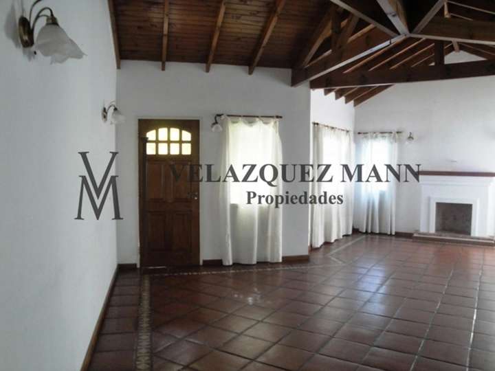 Casa en venta en Partido de Ezeiza, Buenos Aires