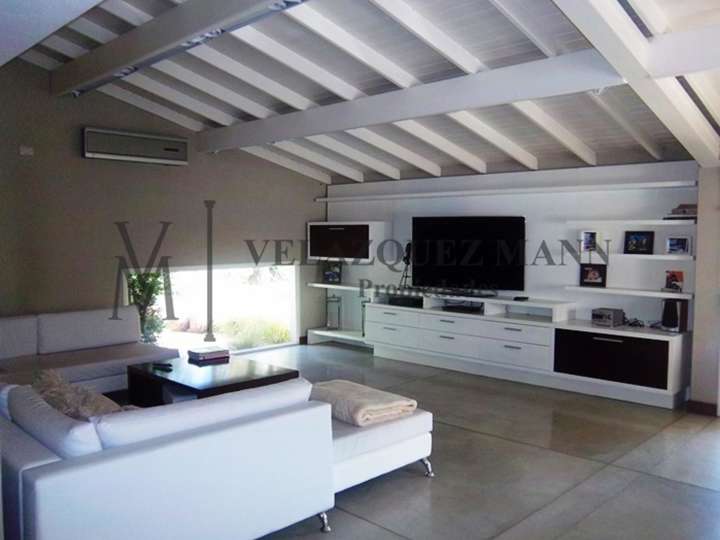 Casa en venta en Boulevard Saint Thomas, Canning