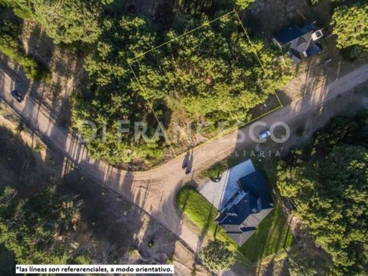 Terreno en venta en Boulevard Icaro, Buenos Aires