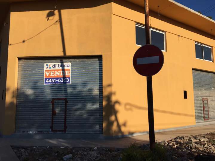 Comercial / Tienda en venta en Italia, 1, Buenos Aires