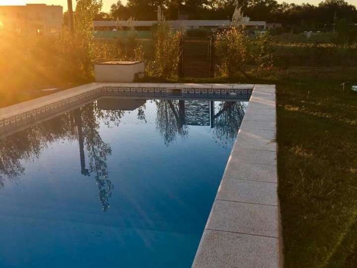 Casa en venta en Partido de Esteban Echeverría, Canning