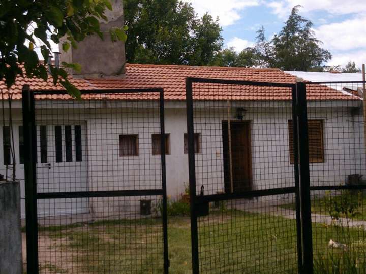 Casa en venta en Ruta Provincial 1, La Pampa