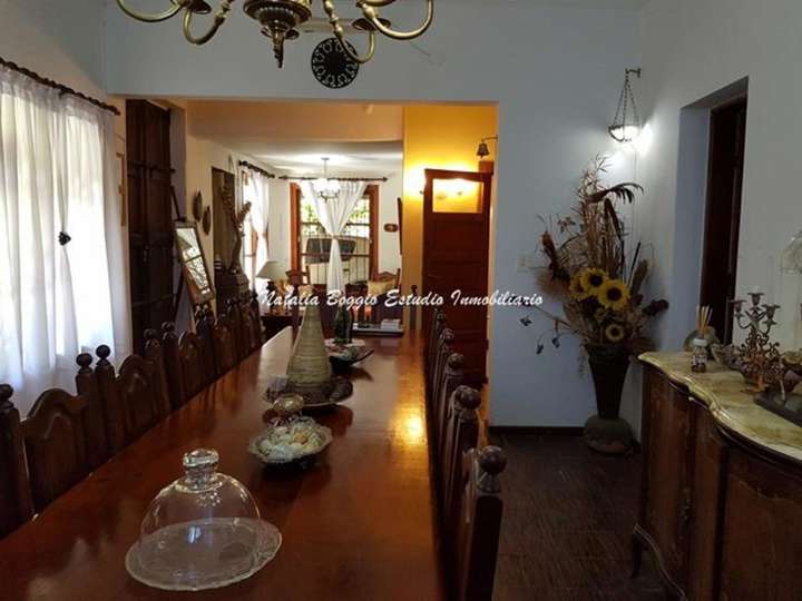 Casa adosada en venta en Calle 41, 3151, Miramar