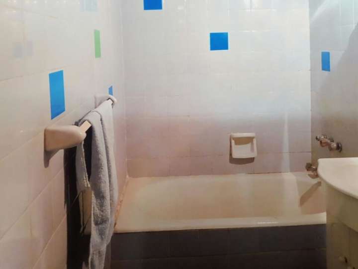 Departamento en venta en Avenida Hipólito Yrigoyen, 524, Buenos Aires