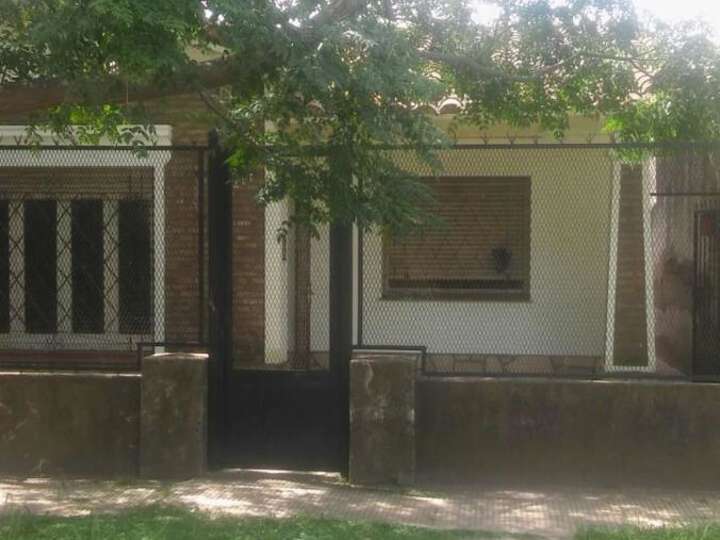 Casa en venta en Amancio Alcorta, 243, Burzaco