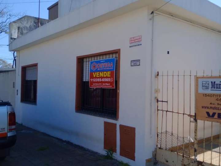 Edificio en venta en Azopardo, Bella Vista