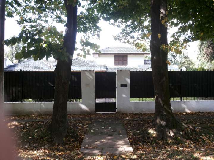 Casa en venta en Maestra Clorinda Munzón, Bella Vista