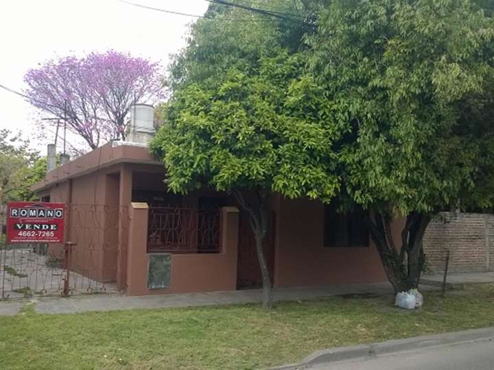 Casa en venta en Alberto Williams, Hurlingham