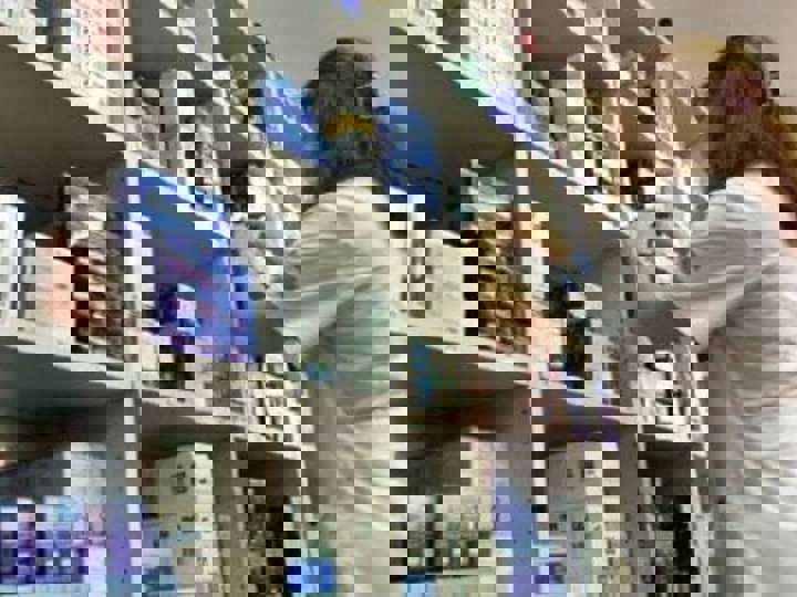 Comercial / Tienda en venta en Avenida Alsina, 700, Buenos Aires