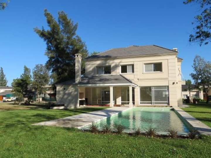 Casa en venta en Partido de Esteban Echeverría, Canning