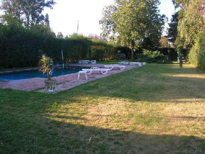 Terreno en venta en Lisandro de la Torre, Buenos Aires