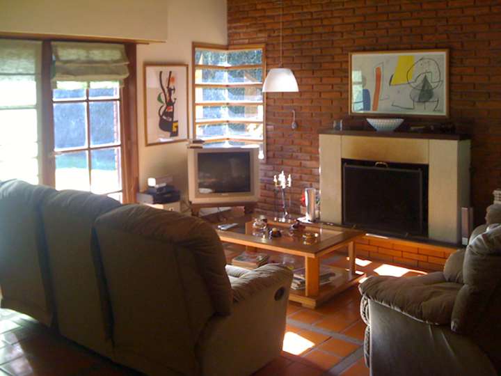 Casa en venta en Pablo Neruda, Buenos Aires