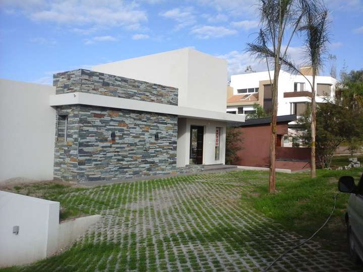 Casa en venta en Tambo Nuevo, 233, Córdoba
