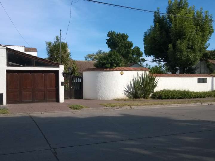 Casa en venta en 32 - Avenida Suipacha, 938, San José de Balcarce