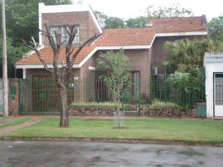Casa en venta en Magaldi, 8998, Santa Fe