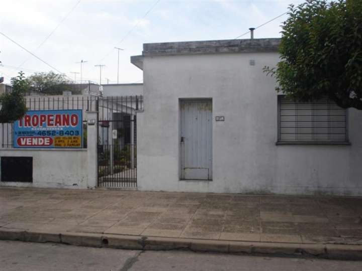 Casa en venta en Alvear, 4501, La Tablada