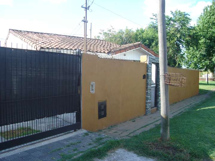 Casa en venta en Intendente Carlos Ratti, 515, Buenos Aires