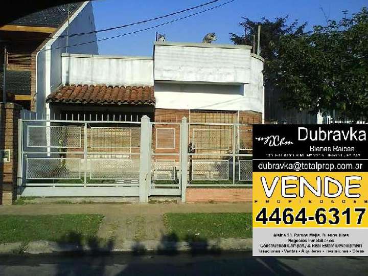 Casa en venta en Neuquén, 538, Ciudad Autónoma de Buenos Aires