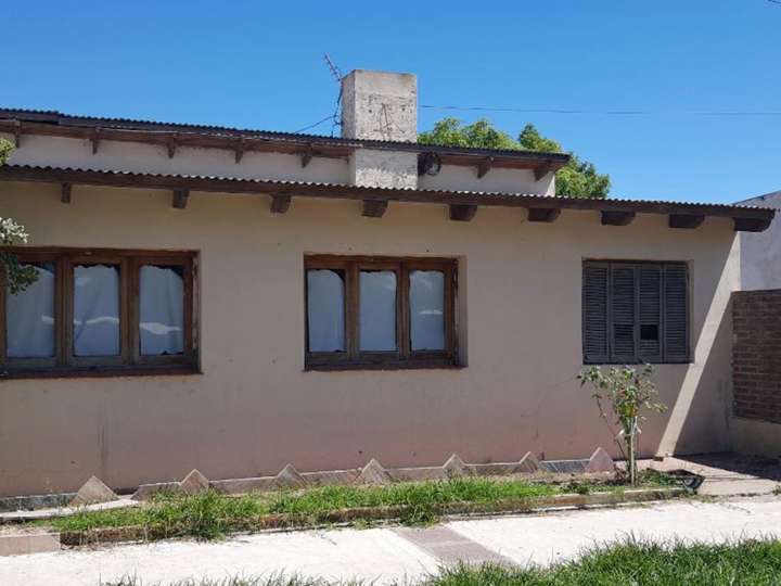 Casa en venta en Roca, 202, General Villegas