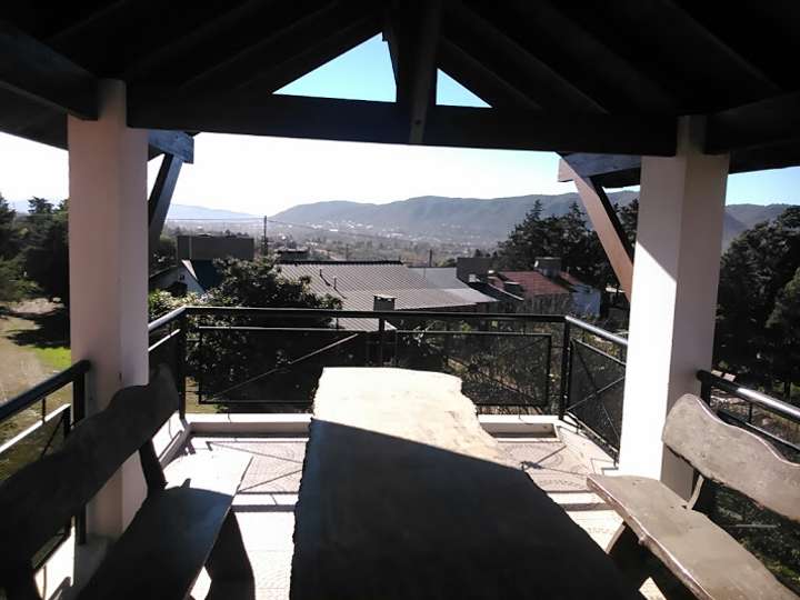 Casa en venta en Lisboa, 2, Villa Carlos Paz