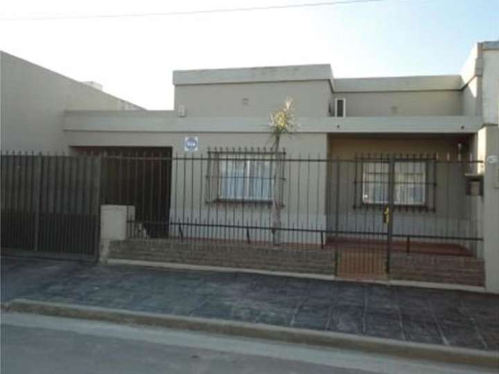 Casa en venta en Suipacha, 9, Gualeguay