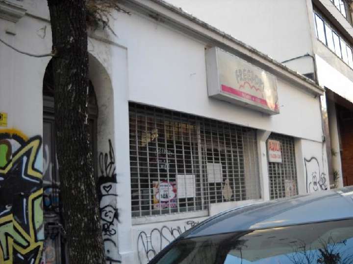 Comercial / Tienda en alquiler en Ciudad de la Paz, 2416, Ciudad Autónoma de Buenos Aires