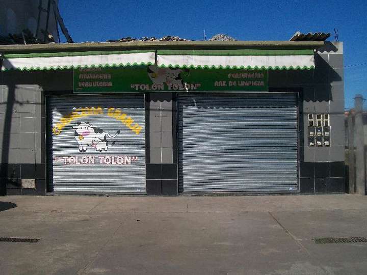 Comercial / Tienda en alquiler en Berazategui, 421, Presidente Perón