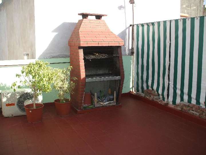 Edificio en venta en Avenida de los Incas, Ciudad Autónoma de Buenos Aires