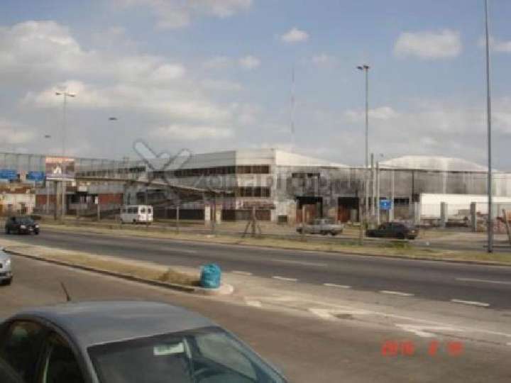 Comercial / Tienda en venta en Avenida Diego Armando Maradona, Buenos Aires