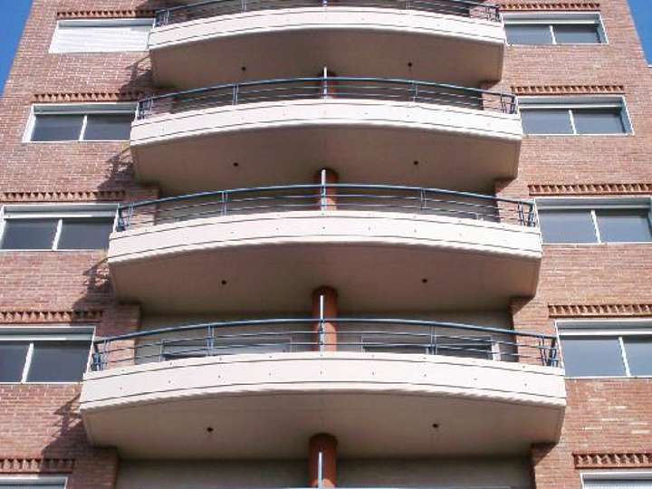 Departamento en venta en 99 - General Roca, 1960, General San Martín