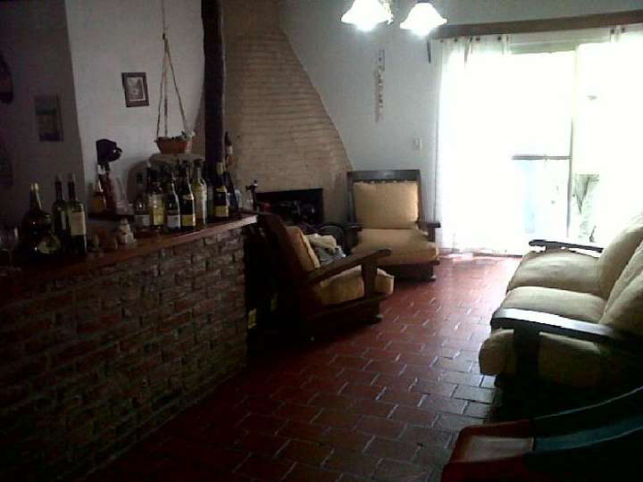 Casa en venta en Alberdi, 400, Belén de Escobar