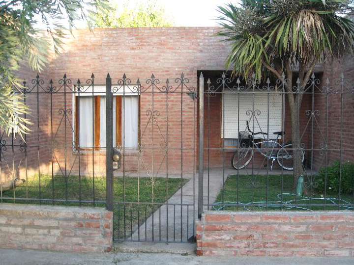 Casa en venta en 40 - Avenida Dorrego, 676, San José de Balcarce