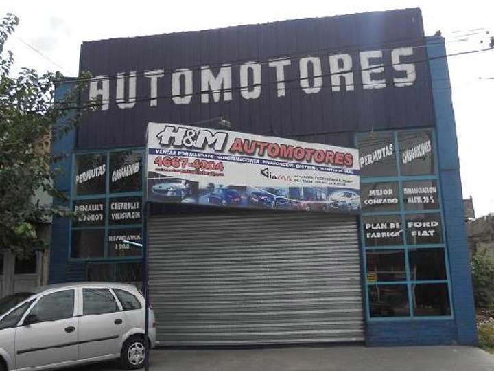 Comercial / Tienda en venta en Avenida Presidente Juan Domingo Perón, Buenos Aires