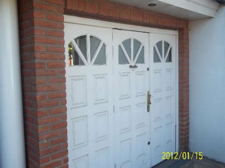 Casa en venta en Entre Ríos, 1401, Villa Luzuriaga