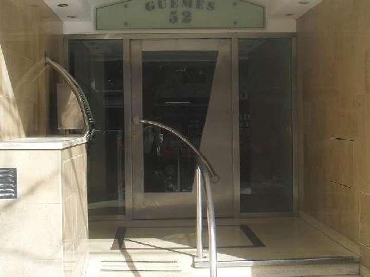 Departamento en venta en Martín Miguel de Güemes, 44, Buenos Aires