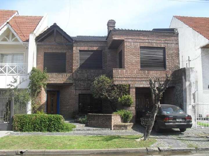 Casa en venta en Agustín de Elía, 1074, Buenos Aires