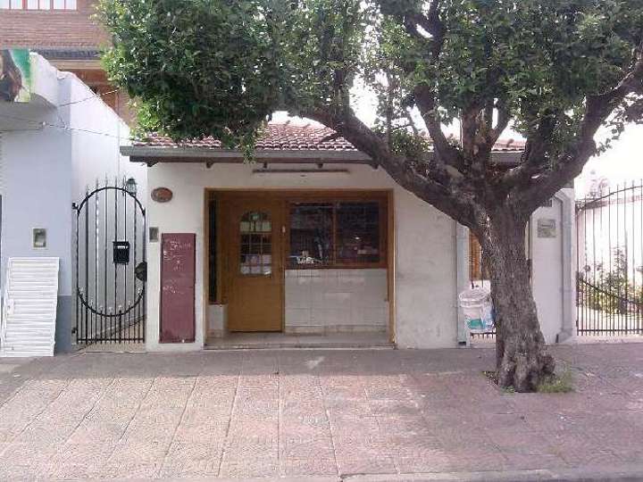 Comercial / Tienda en venta en Almafuerte, 1501, Villa Luzuriaga