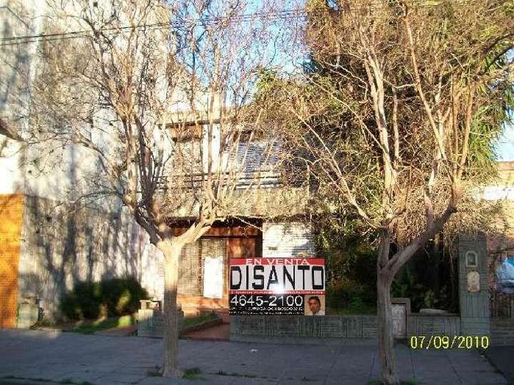 Casa en venta en Intendente Carrere, 702, Haedo