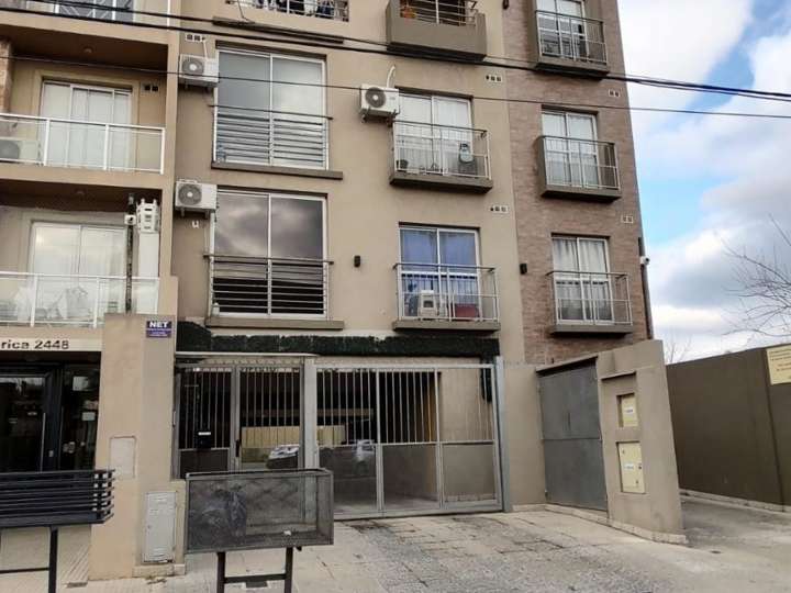 Departamento en venta en Almafuerte, 1200, Villa Luzuriaga