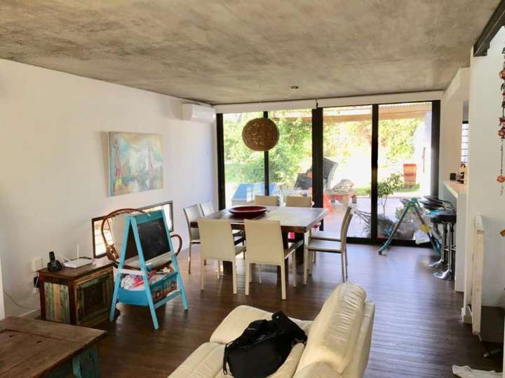Casa en venta en Pinares, Maldonado