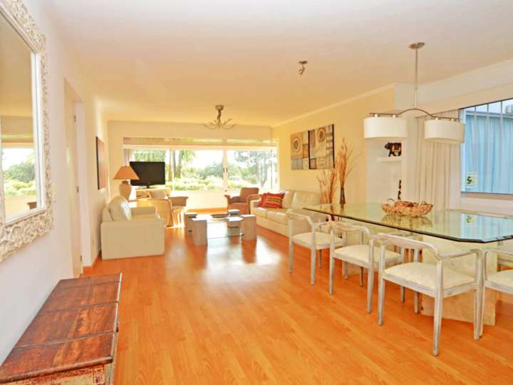 Apartamento en venta en Punta Del Este
