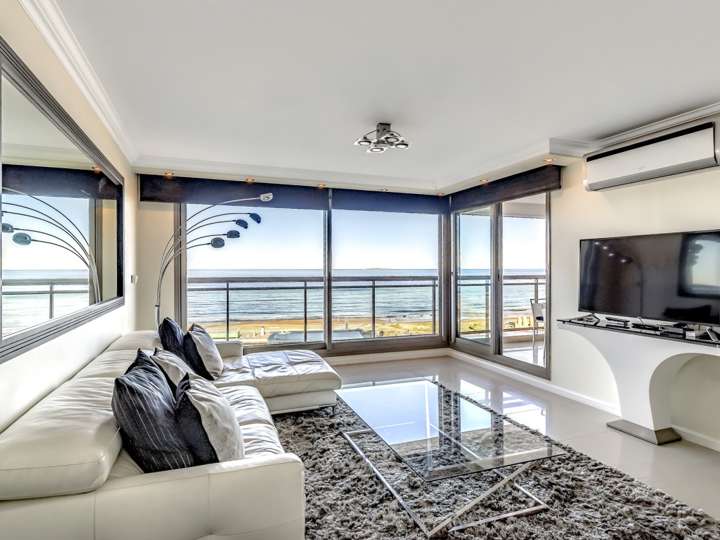 Apartamento en venta en Rambla General Artigas, Punta Del Este