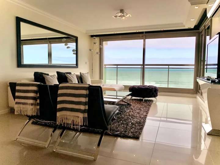 Apartamento en venta en Punta Del Este