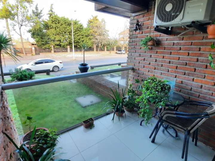 Apartamento en venta en Pinares, Maldonado