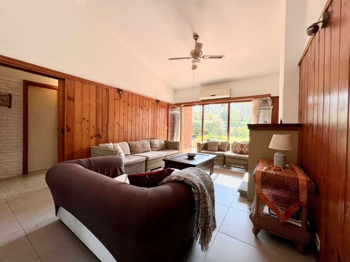 Casa en venta en Pinares, Maldonado